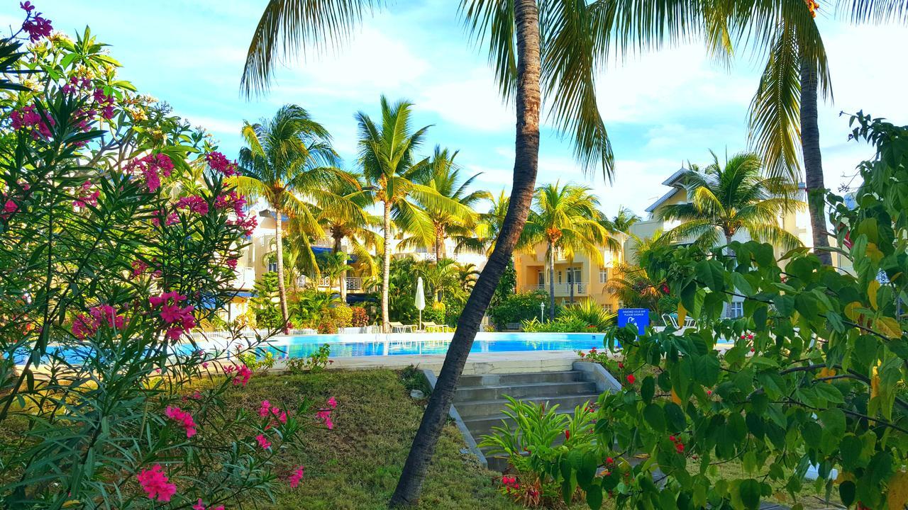 Villa In Le Tamier, 4 Bedrooms, 300M Flic En Flac Beach Exterior foto