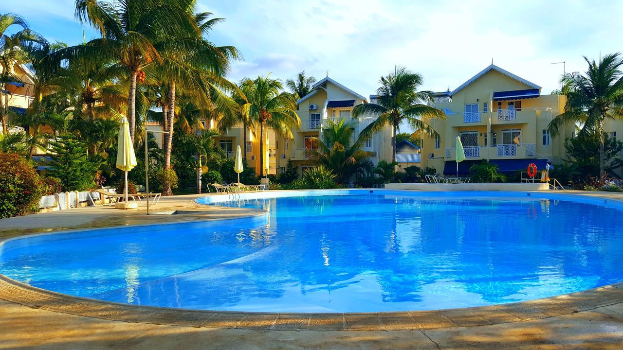 Villa In Le Tamier, 4 Bedrooms, 300M Flic En Flac Beach Exterior foto