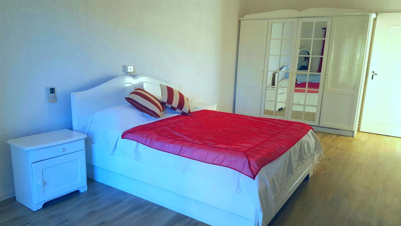 Villa In Le Tamier, 4 Bedrooms, 300M Flic En Flac Beach Exterior foto
